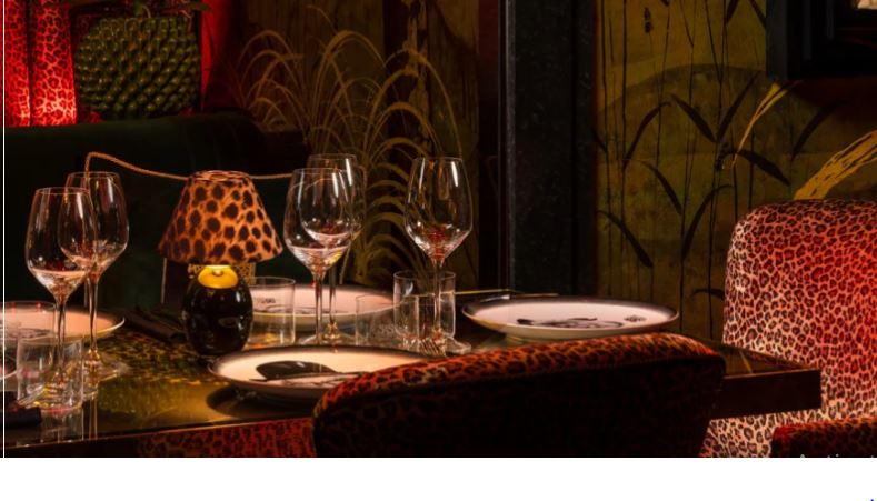 Hotel de LUX din România, cu istorie, face angajări! Vezi unde