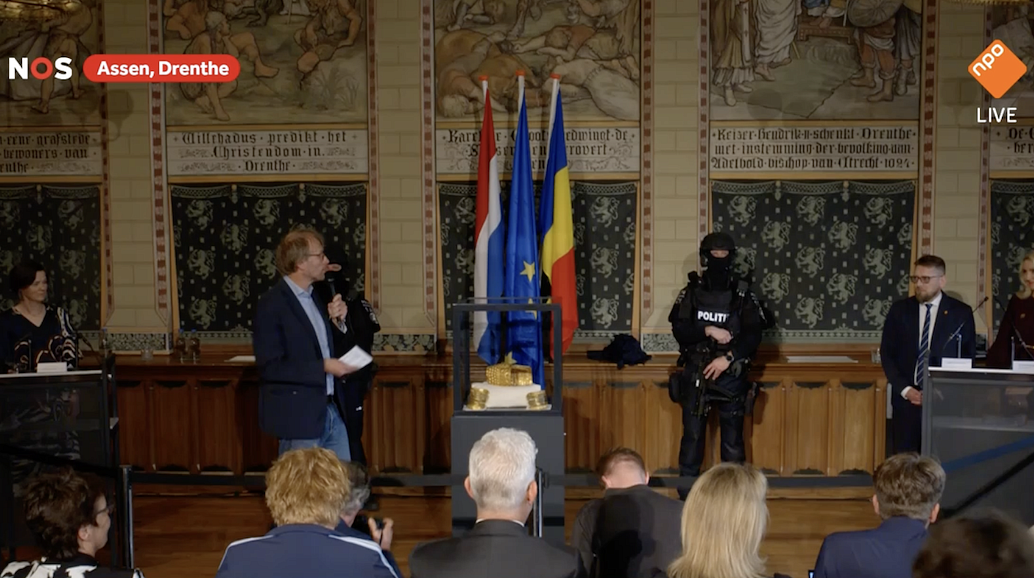 Aurul dacic revine: Coif și brățări, recuperate după jaful din olanda