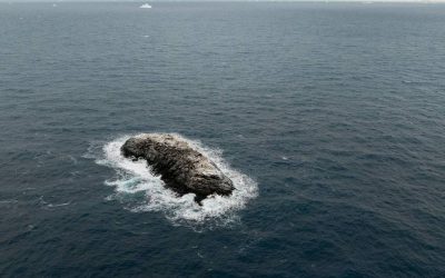 O insulă misterioasă, descoperită accidental de o navă germană