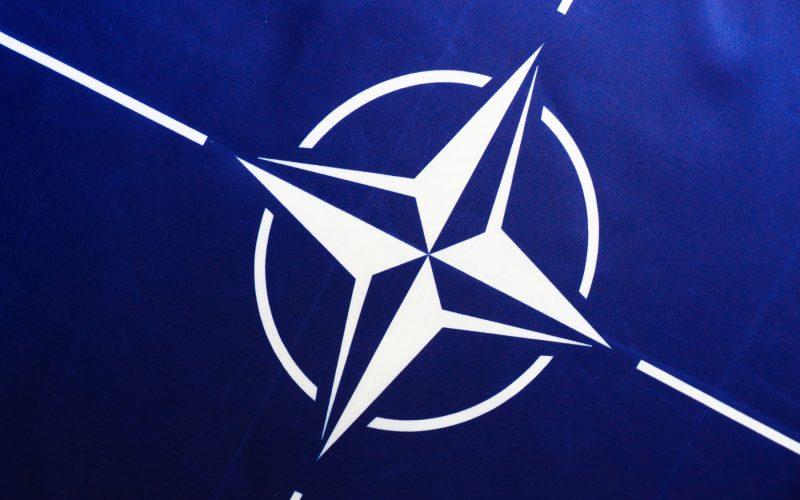 Aproape 60% dintre americani, convinși că SUA beneficiază de NATO