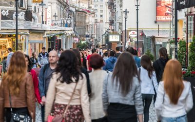 Criza politică lovește portofelul românilor: Ce spun experții despre efecte