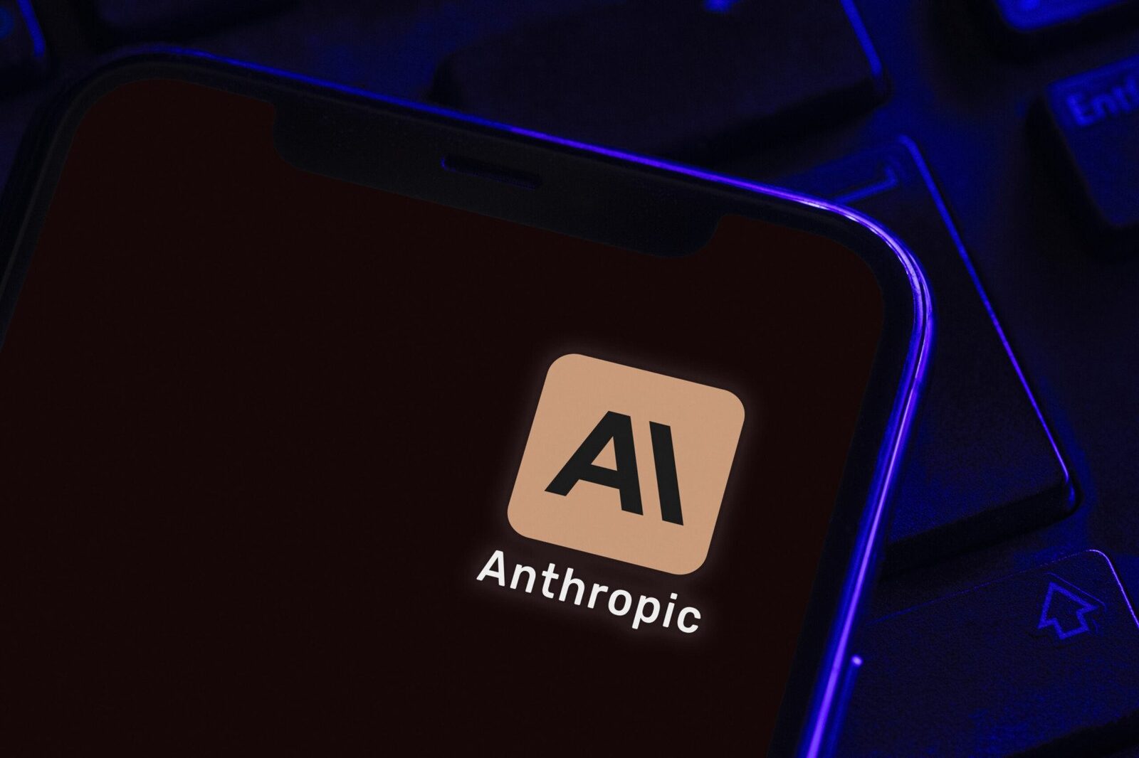 AThropic, secretul IA: Cum încearcă gigantul tehnologiei să cucerească publicul