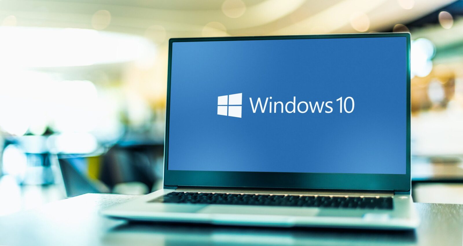Franța, pas decisiv: Renunță la Windows pentru Linux, rupe legăturile cu SUA