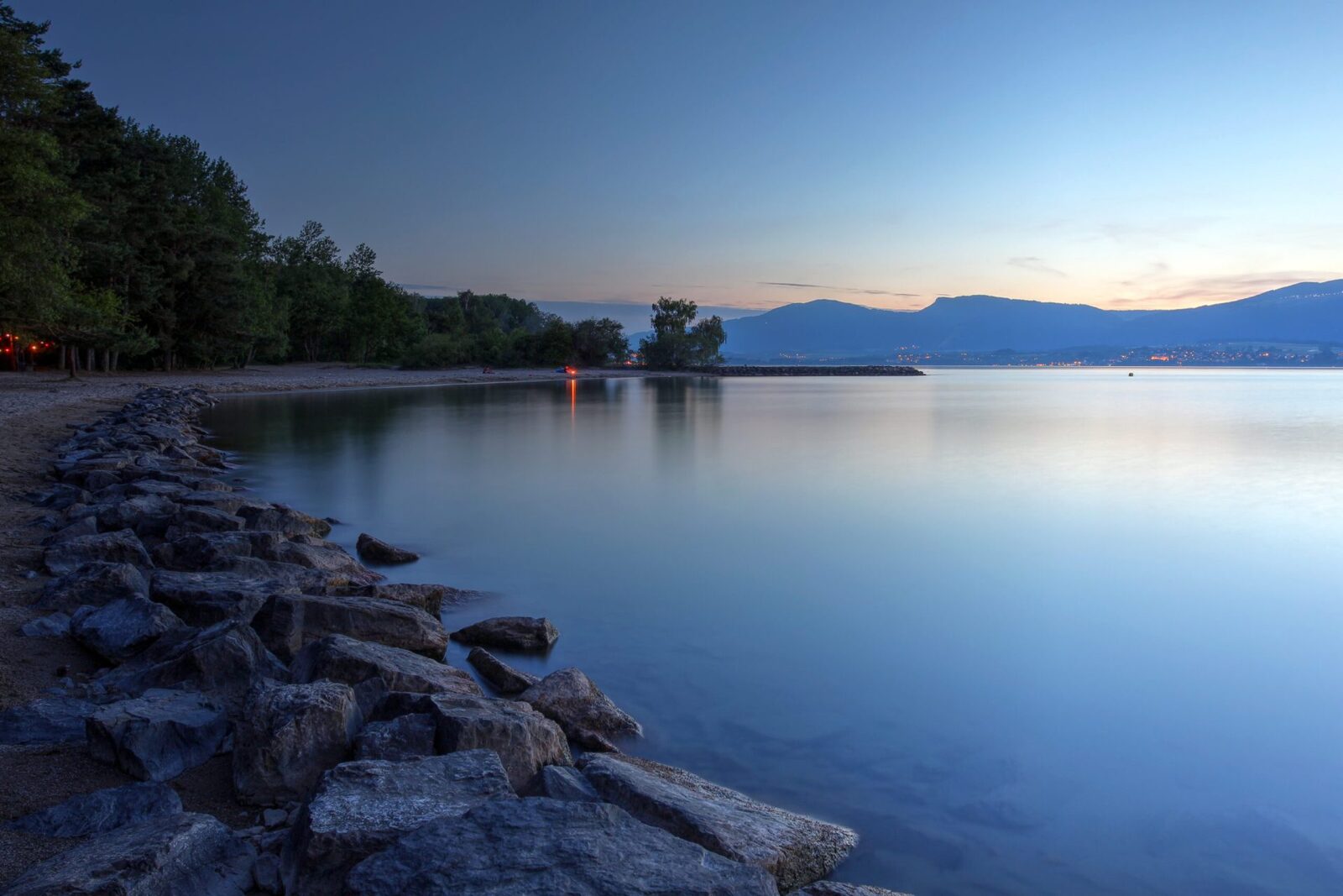 Arheologi: 1000 de artefacte romane, scoase din lacul Elveției
