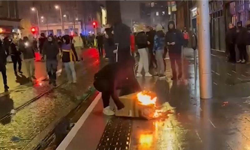 Guvernul Irlandei trimite armata pentru a elibera drumurile blocate de protestatari Guvernul irlandez a anunțat că va mobiliza armata pentru a pune capăt protestelor care au paralizat țara timp de trei zile