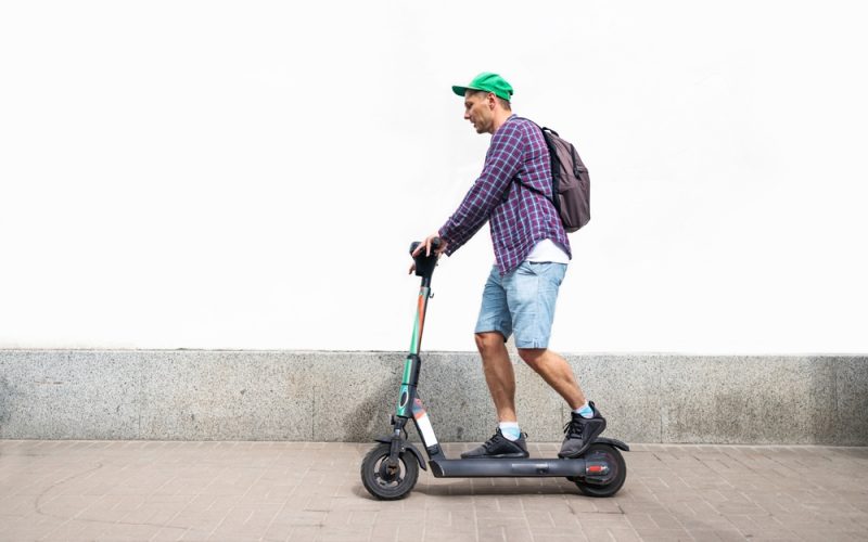 10 trucuri esențiale pe trotinetă Trendyol: Începători, pregătiți-vă de drum