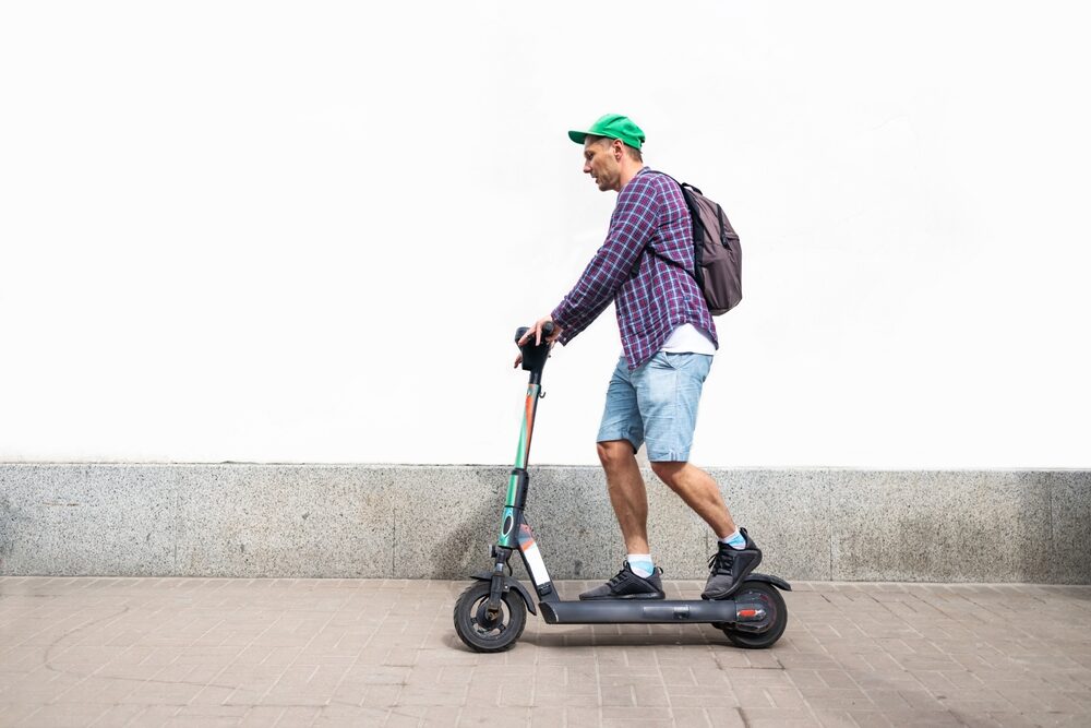 10 trucuri esențiale pe trotinetă Trendyol: Începători, pregătiți-vă de drum