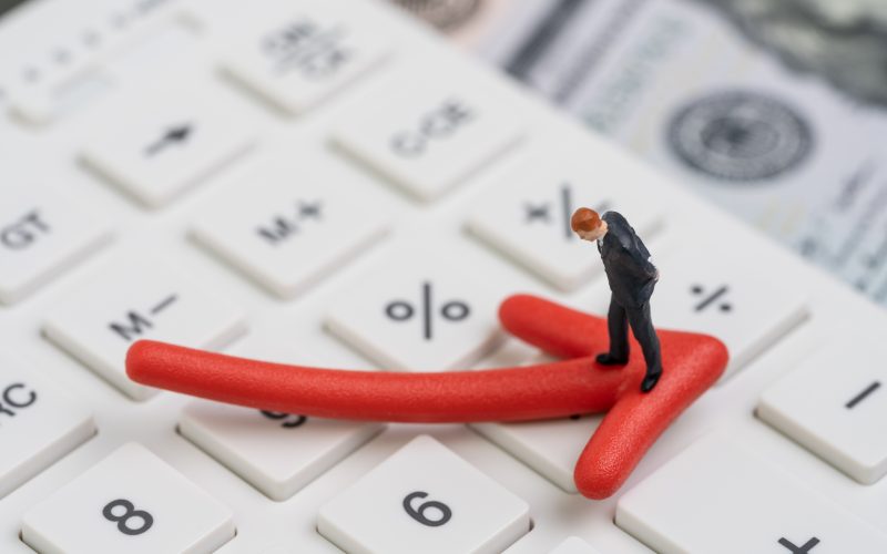 Scădere abruptă a încrederii macroeconomice în martie