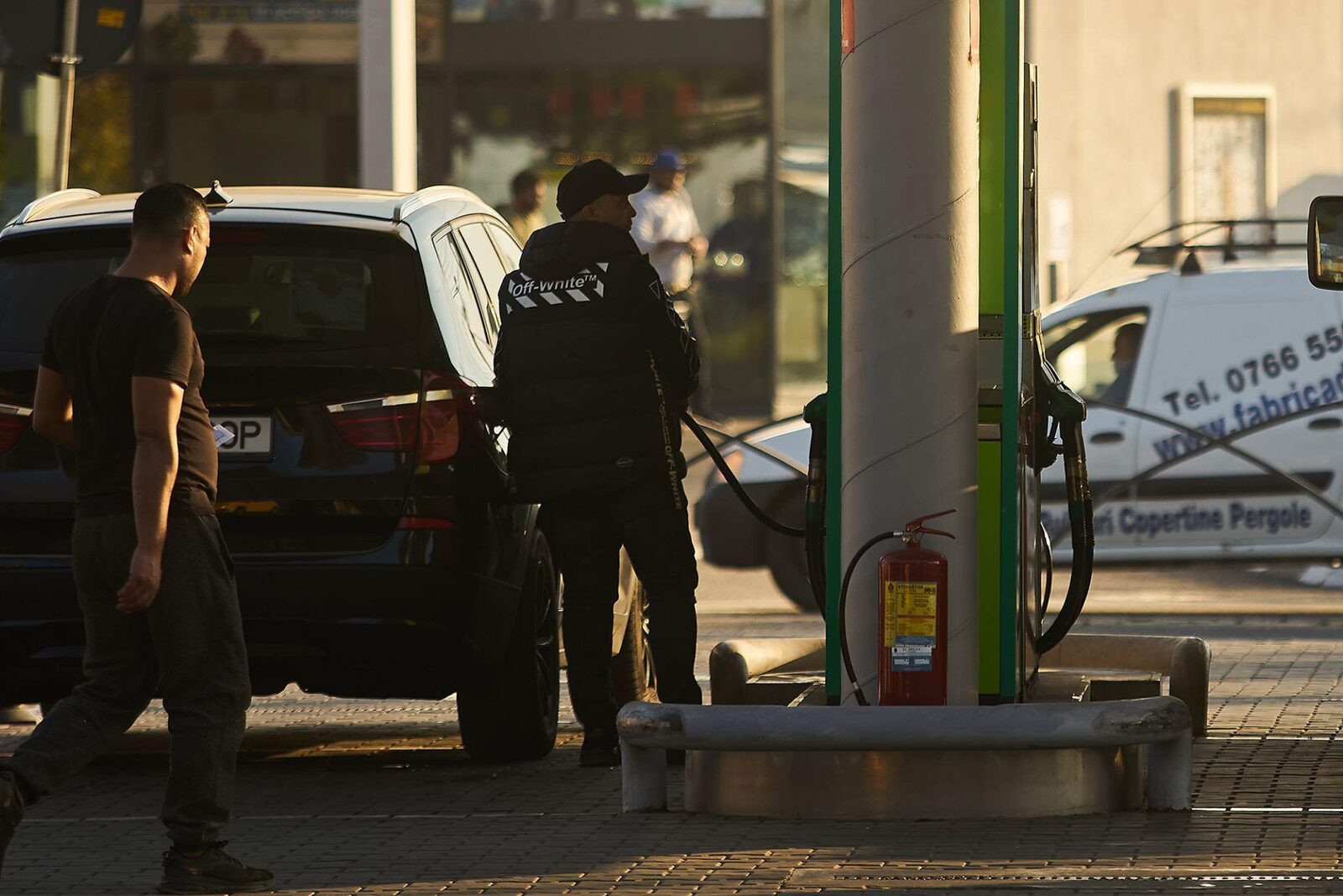 Carburanții în România: Scumpire-record de până la 31% într-un an