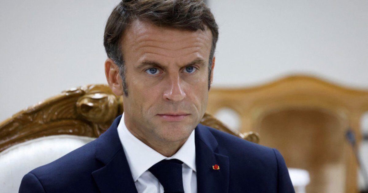 Macron, despre INTERZICEREA rețelelor sociale pentru minori în UE