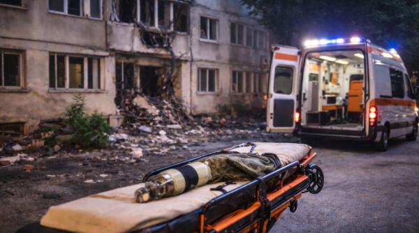 Explozie într-un apartament din Constanța: Un bărbat de 78 de ani, rănit