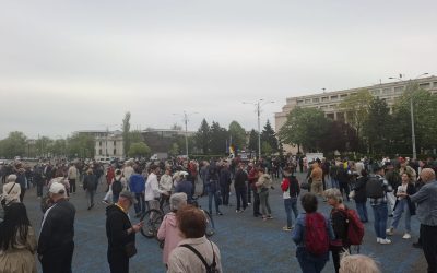 Bolojan, susținut la București, contestat la sediul PSD din Kiseleff