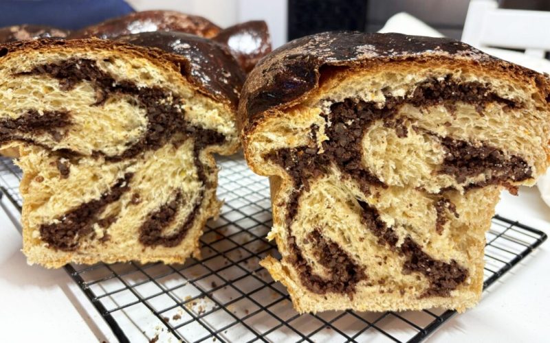 Secretele cozonacului perfect: Rețeta bunicii și trucuri pentru un deliciu pufos