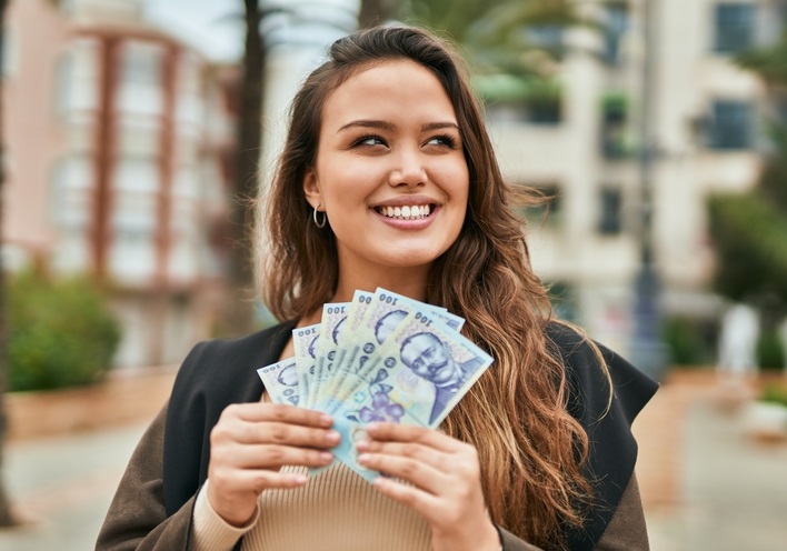 Fonduri de 200.000 lei pentru antreprenoarele din 2026: Atenție la ANAF