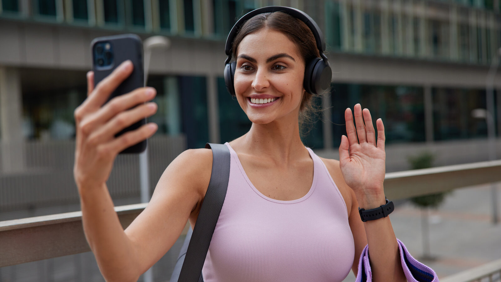Cât te costă gadgeturile? Factura ascunsă, pe care o ignori, chiar înainte de vacanță