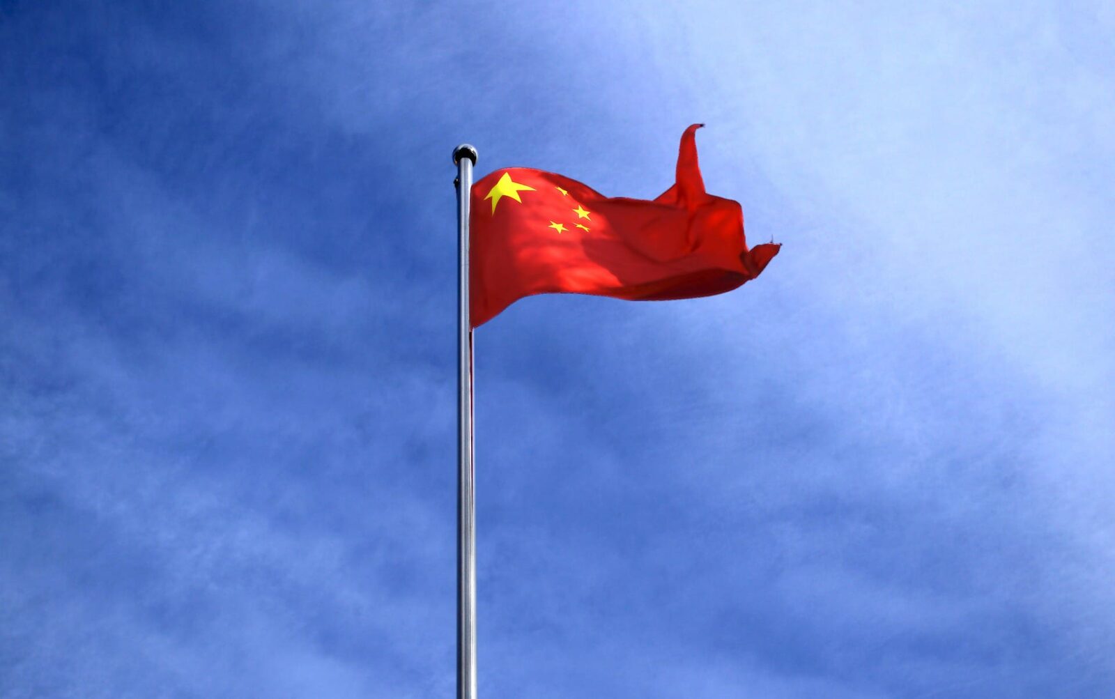 Crește deficitul UE cu China: Salt de 15,3% în 2025