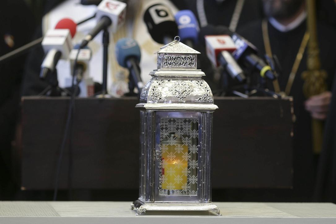 Lumina sfântă de la iеруsalim ajunge în România de paște