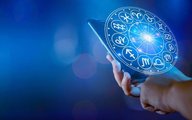 Astrologii anunță: Ce-ți rezervă astrele pe 15 aprilie 2026 în dragoste, carieră și sănătate