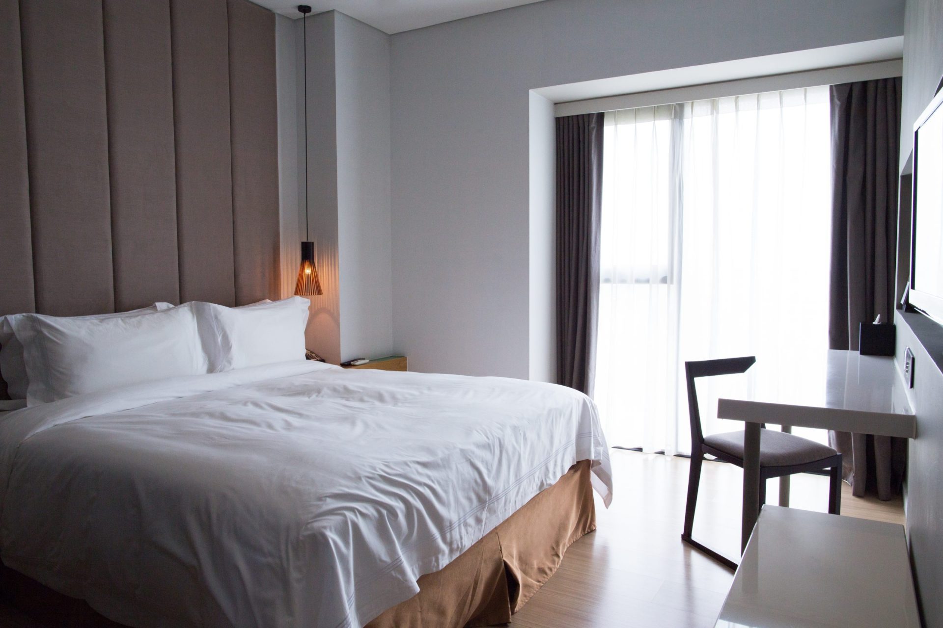 Camere de hotel, pericol ascuns: Locurile unde igiena lasă de dorit