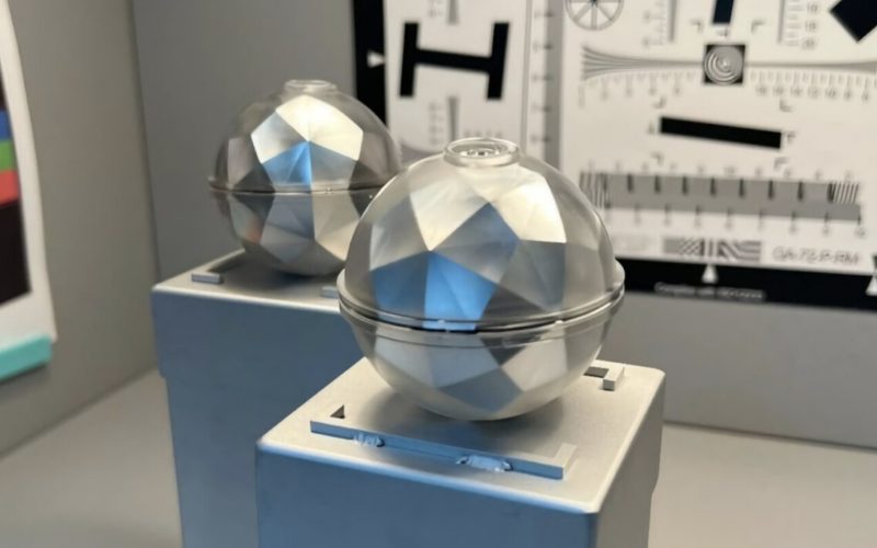 Japonia dă lovitura: Sferă solară captează lumina din orice unghi?