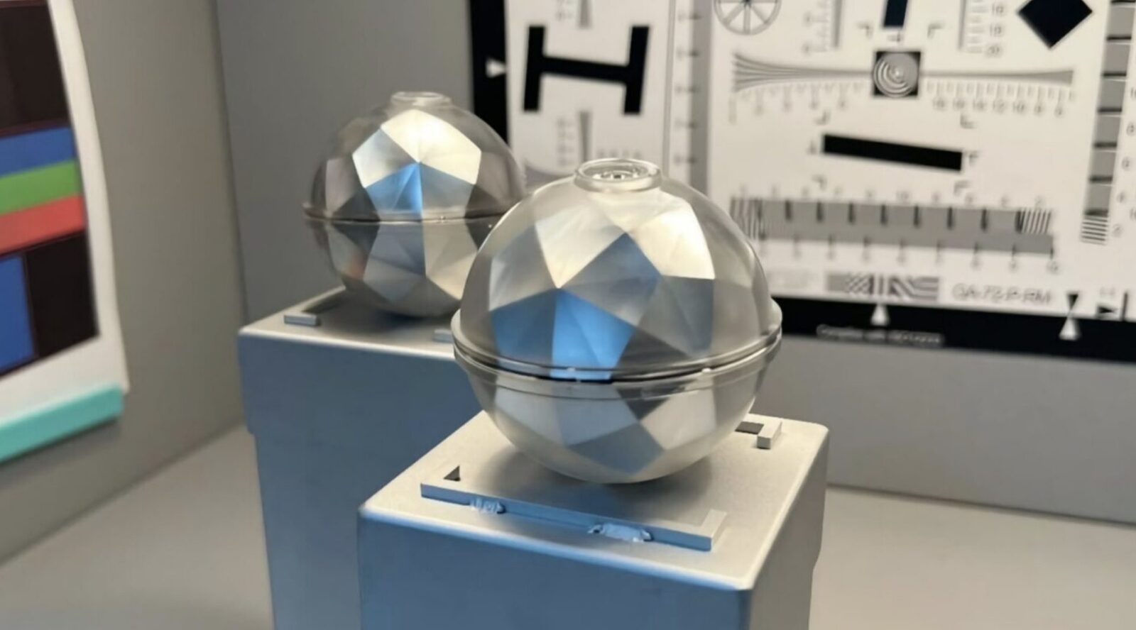 Japonia dă lovitura: Sferă solară captează lumina din orice unghi?