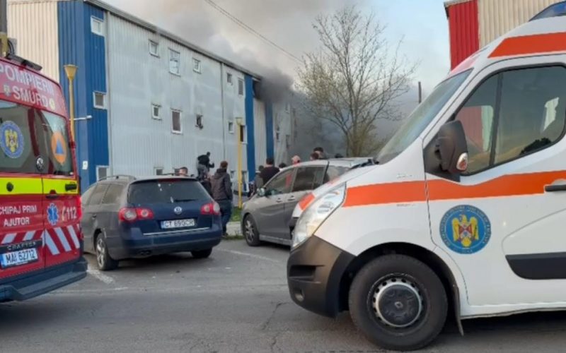 Incendiu devastator la blocul social din Constanța: 9 victime, 3 minori internați