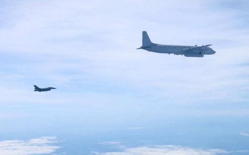 F-16 românești, interceptare spectaculoasă: Avion rusesc, fără contact radio, în spațiul NATO