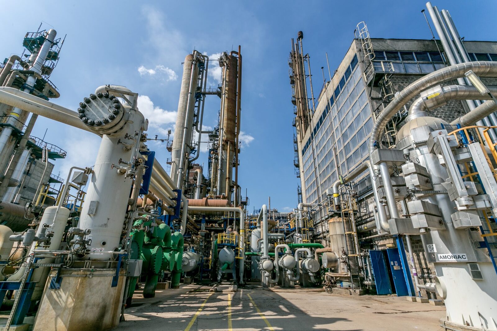 Romgaz, investiție de jumătate de miliard la BCR și Raiffeisen