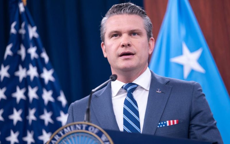 Hegseth, gafe la Pentagon: A citit verset BIBLIC FAKE din Pulp Fiction!