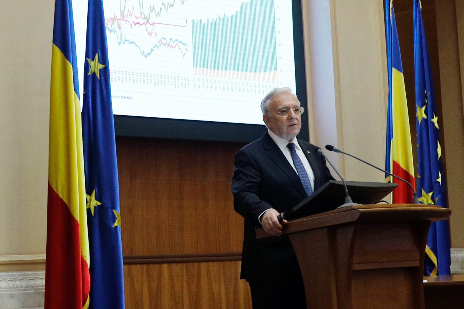 Replici puternice după acuzațiile LUI Isărescu. Parlamentul cere anchetă pe ROBOR