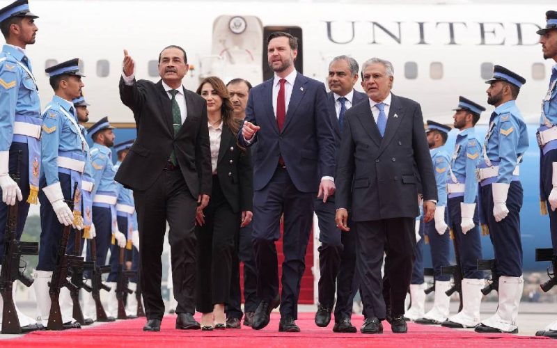 Război în Iran, ziua 44: SUA și Iran, la cuțite în Strâmtoarea Ormuz