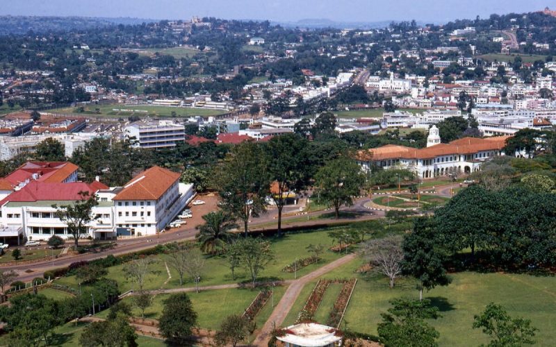 Diplomație explozivă: Lider african vrea 1 miliard și o femeie pentru ambasadă