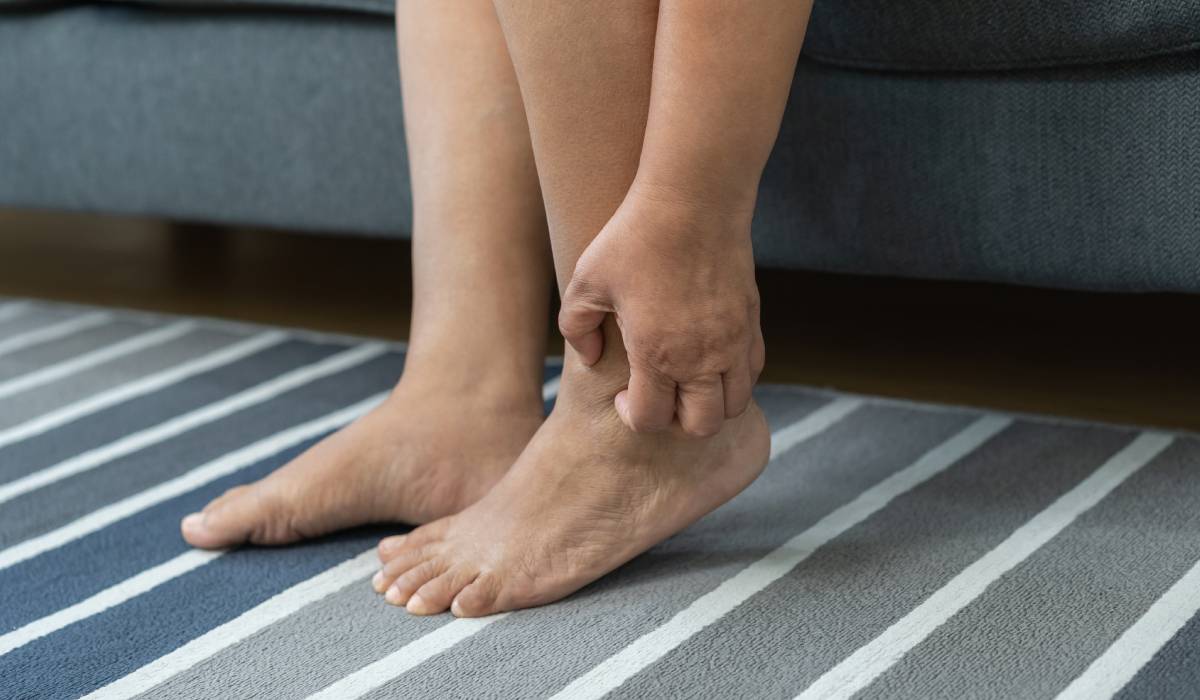 Atenție la picioare! Semnul care avertizează diabetul, rinichii sau ficatul