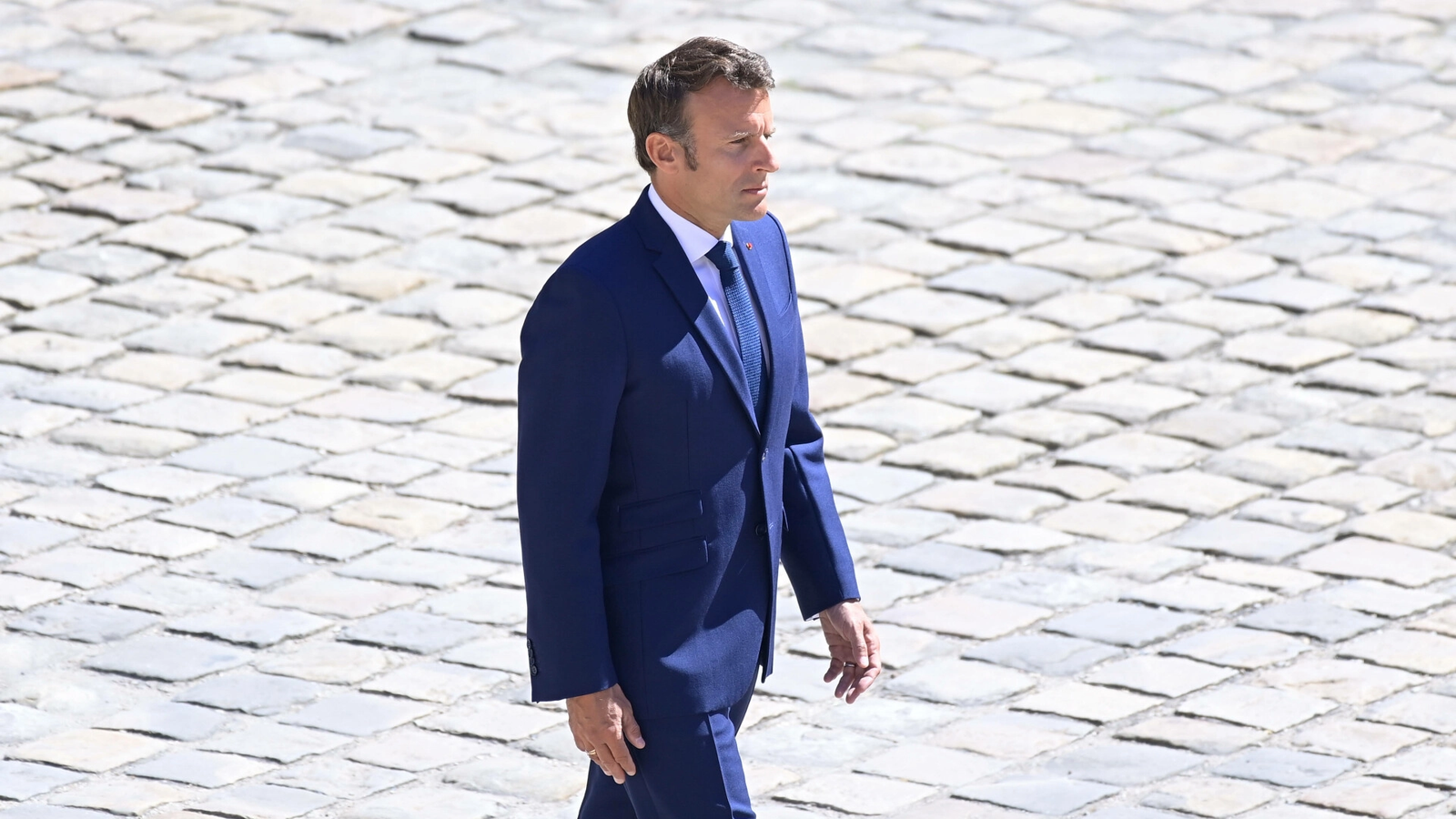 Emmanuel Macron a ajuns joi la Roma, urmând să fie primit vineri de către Papa Francisc, marcând astfel o întâlnire istorică între cei doi lideri