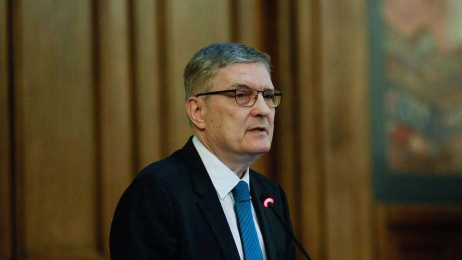 Președintele Consiliului Fiscal trage un semnal de alarmă: România, ani la rând peste posibilități!