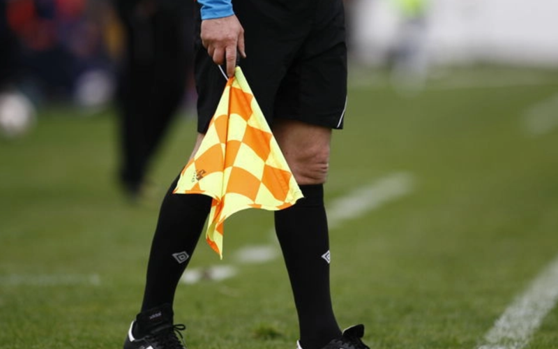 Flueran arbitrează Farul-FCSB: Scandalul e la un pas