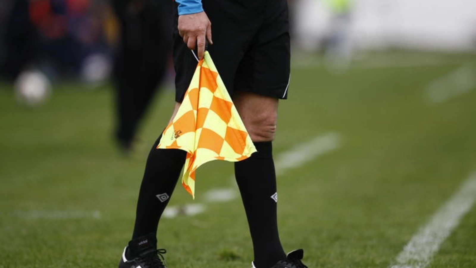 Flueran arbitrează Farul-FCSB: Scandalul e la un pas