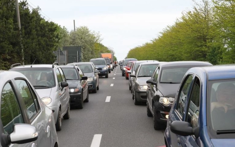 Aglomerație pe drumuri după Paște: Poliția avertizează șoferii și dă rute ocolitoare