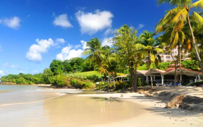 Criza din Orientul Mijlociu: Zboruri exotice mai ieftine ca spre Italia