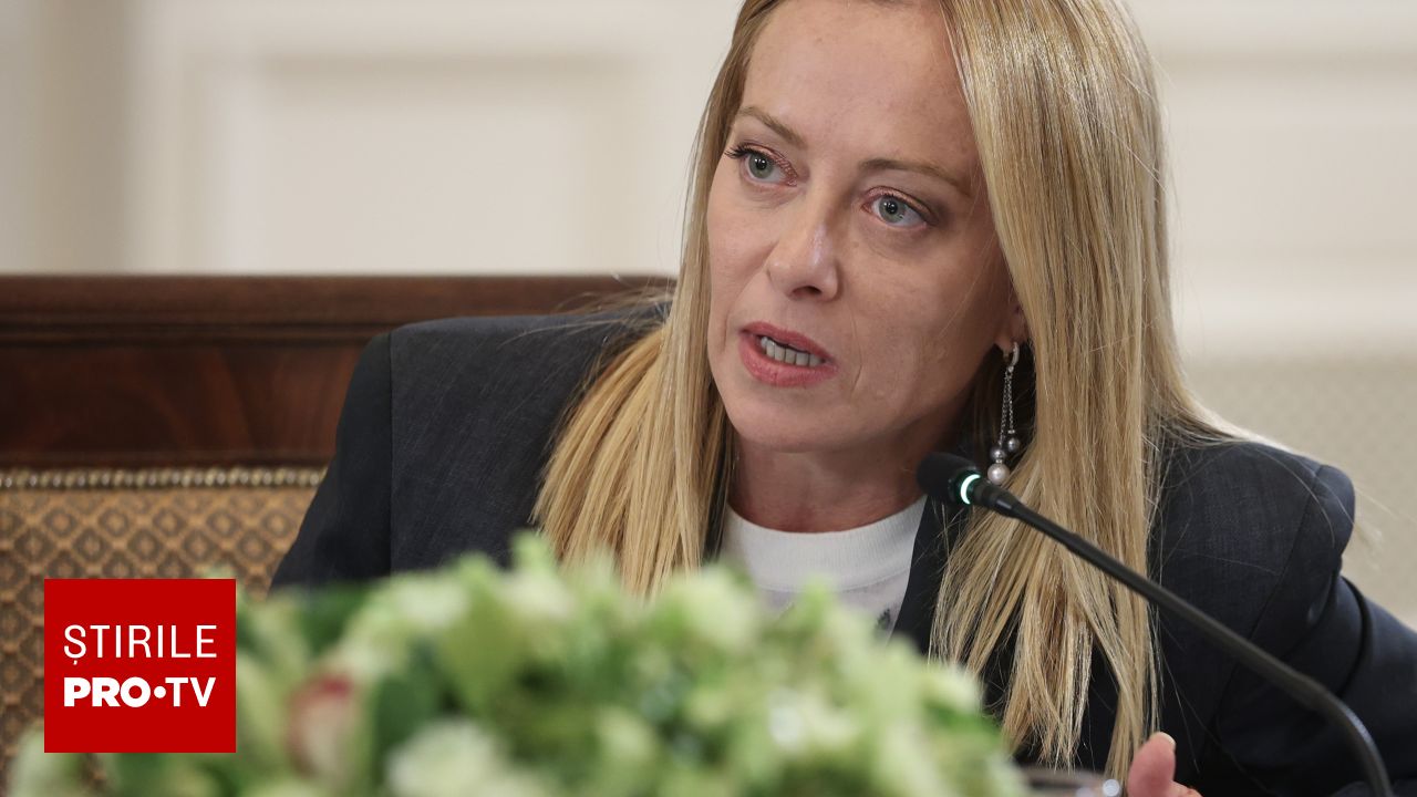 Meloni, reacție DURĂ la Trump: „E inacceptabil să critice Papa!”