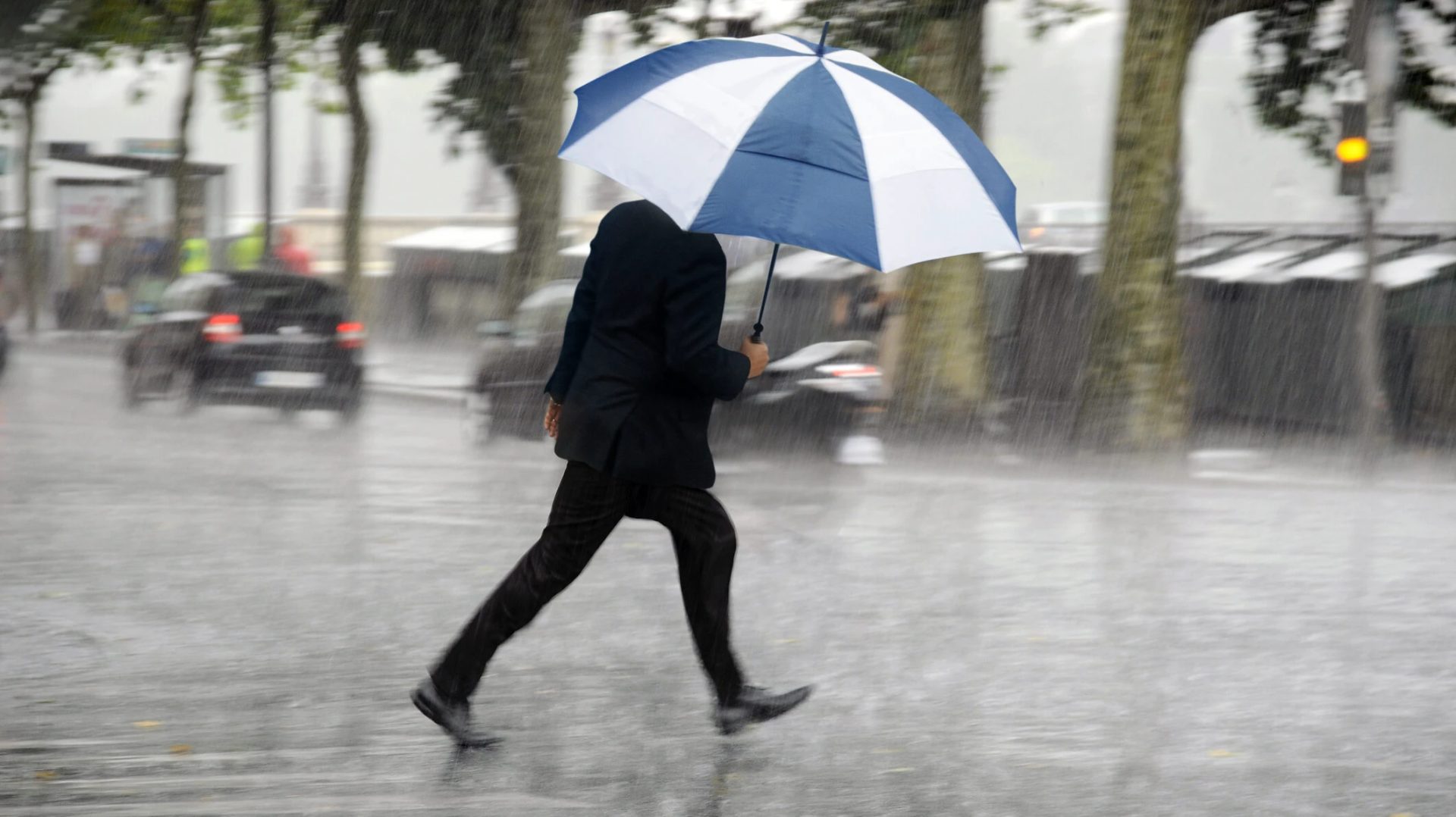 Meteorologii anunță: Vreme de iarnă înainte de paște, viscol la munte