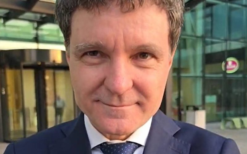 Nicușor Dan, interogat de Marian Ceaușescu pe stradă: „Avertisment verbal”