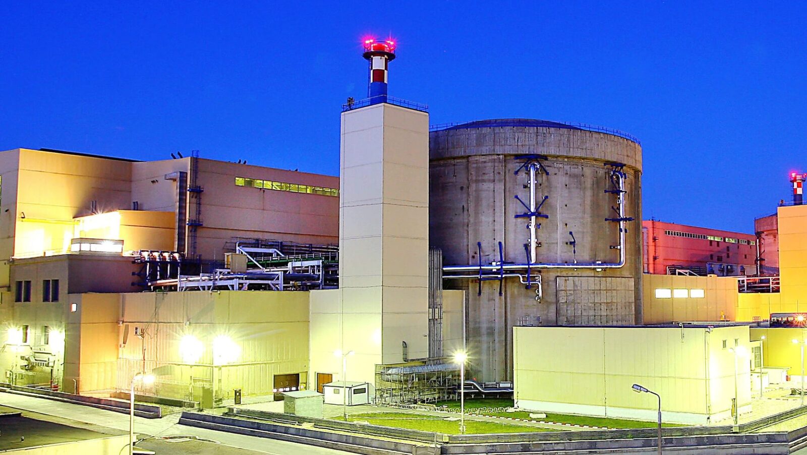 Nuclearelectrica dublează producția de combustibil nuclear la Pitești