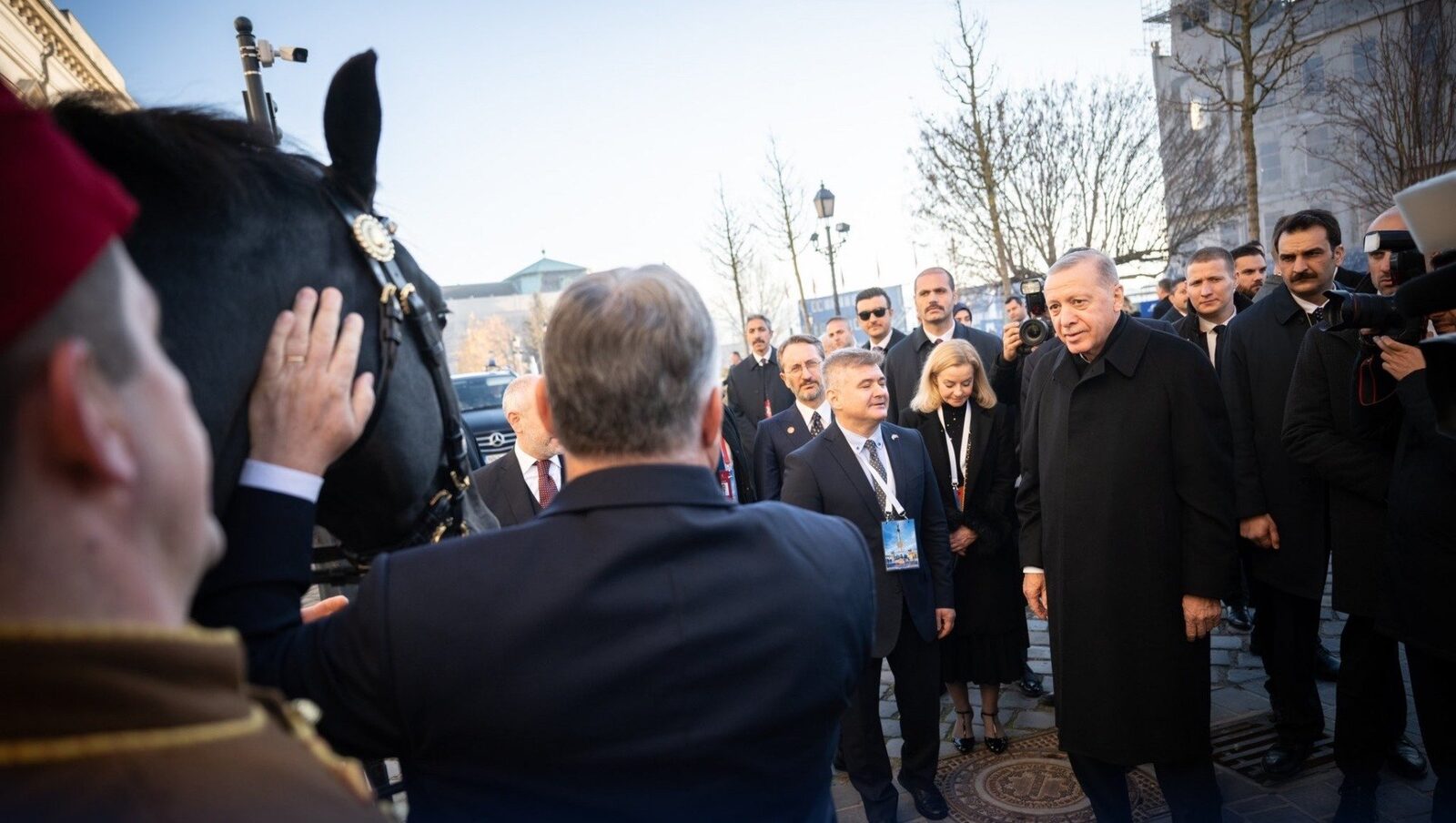 Magyar, la braț cu Erdoğan: Liderul Turciei, invitat la Budapesta