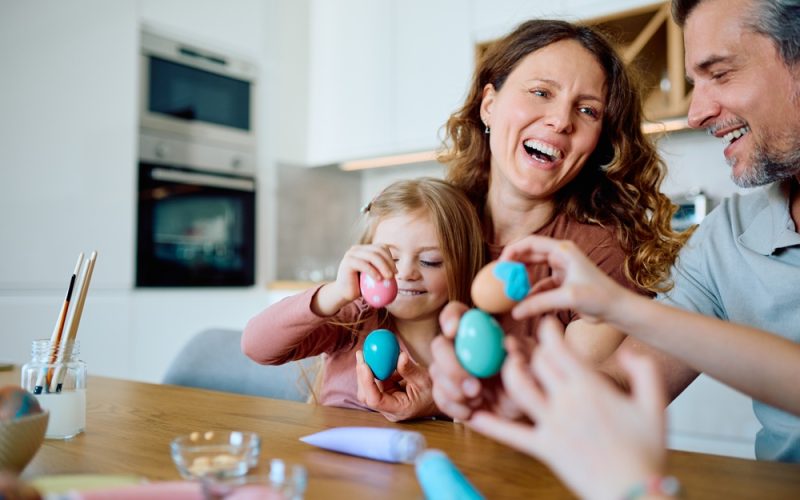 De ce ciocnim ouă de Paște: Ce ascunde gestul simplu, moștenit