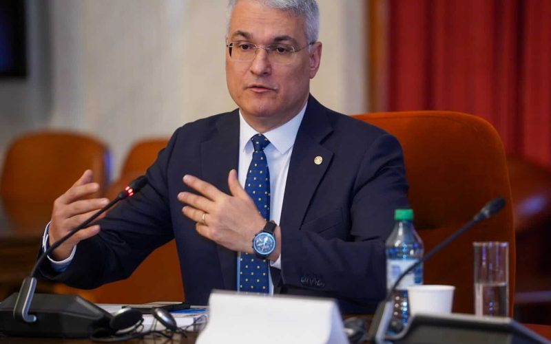 Pîslaru despre salarizare: Bugetul dictează legea unitară