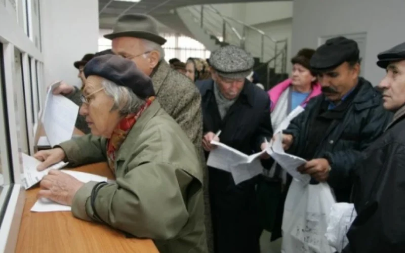 Pensionarii, în luptă cu pensiile: Soluții și drepturi pentru recalculare, după decizia de pensionare