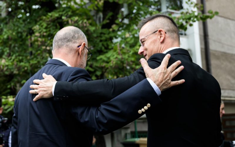 ONG-ul lovește dur: Plângere PENALĂ împotriva liderilor UDMR, în Ungaria și România!