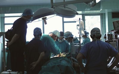 Ucraina: Peste 5.000 de pacienți evacuați, cea mai amplă operațiune medicală UE