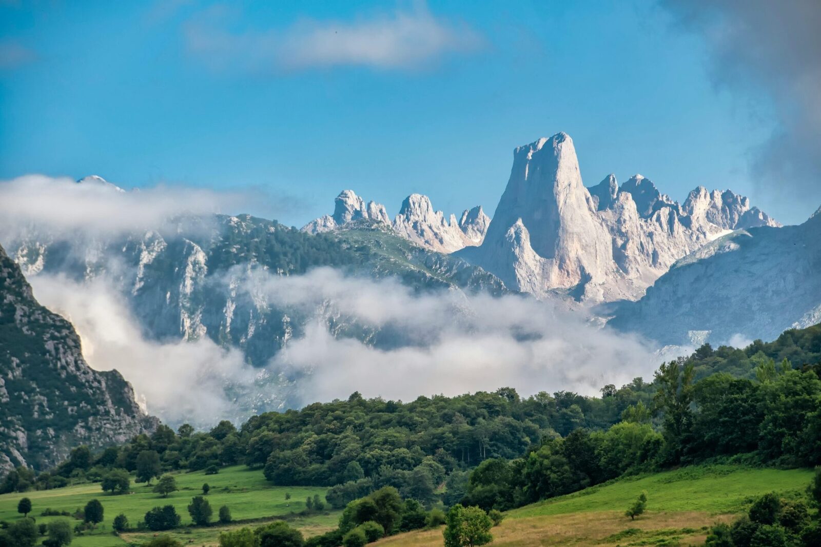 Spania: Destinația secretă, desemnată de experți. Turiștii încă nu știu